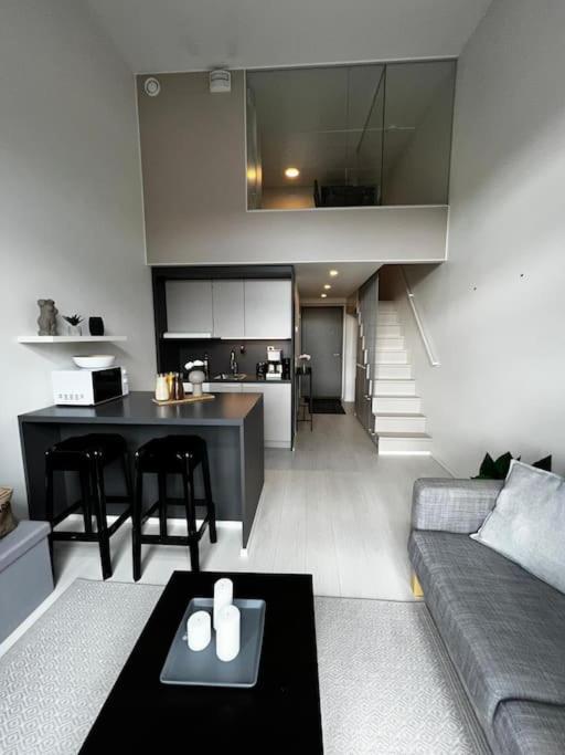 Cozy Penthouse Loft - Near The Airport Vantaa Exterior foto