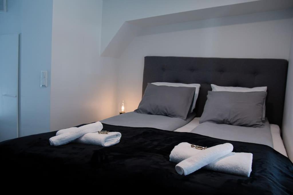 Cozy Penthouse Loft - Near The Airport Vantaa Exterior foto